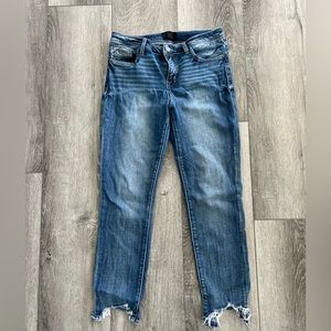 Woman’s buckle black ankle skinny size 29